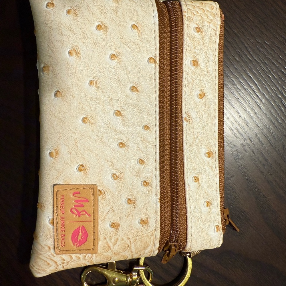 Makeup Junkie Bags Cream and Brown Pouch
